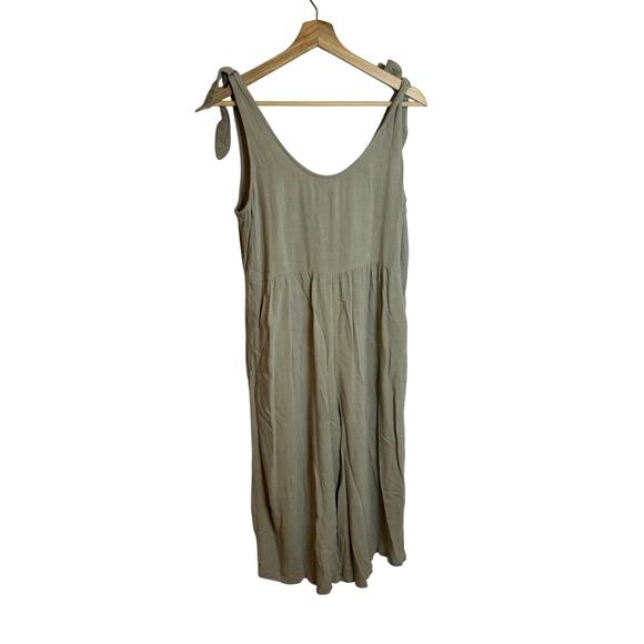 Rewind Green Sage Tie Strap Jumpsuit Cropped Women’s Sz L - Picture 2 of 6